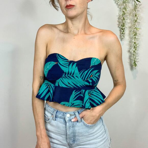 NWT LF CALL ME EDEN strapless floral cropped peplum top resort tropical 2524 - Picture 1 of 11